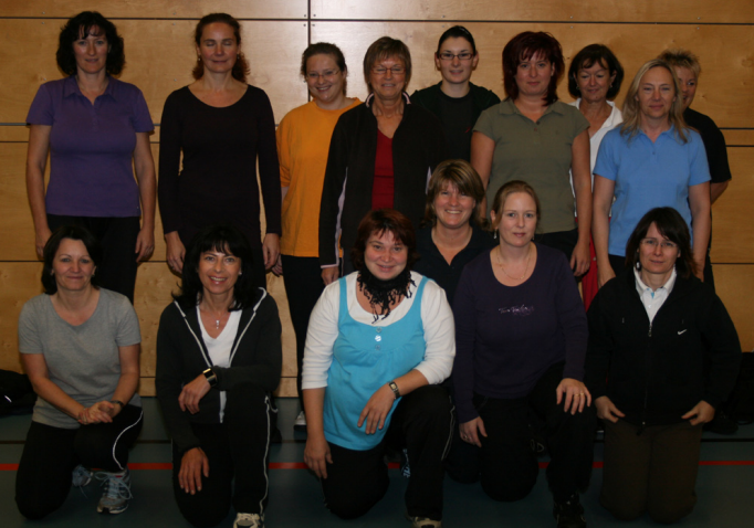 02 Aerobic unter Leitung von Katja Ehemann 2011